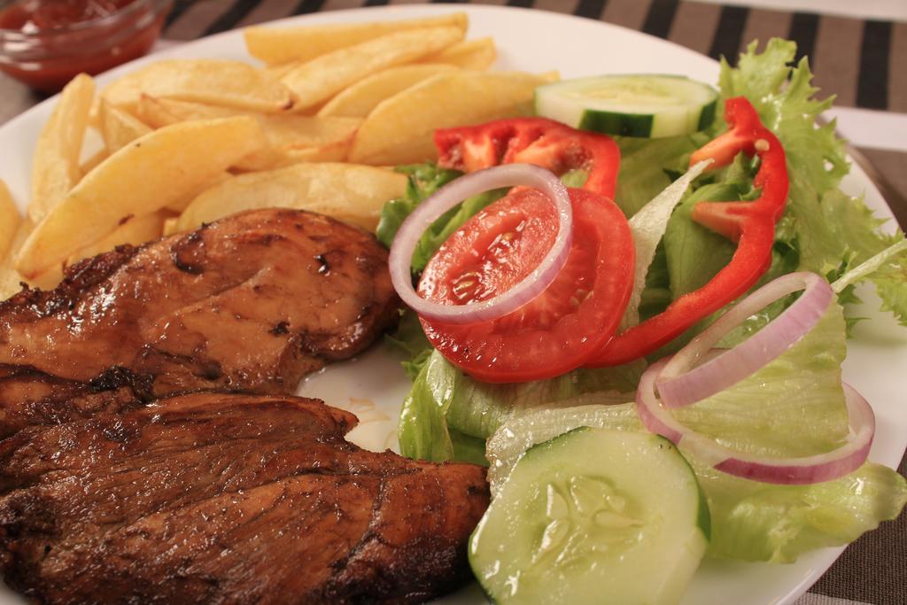 Magnolia Pine Bed & Breakfast Nairobi Dış mekan fotoğraf