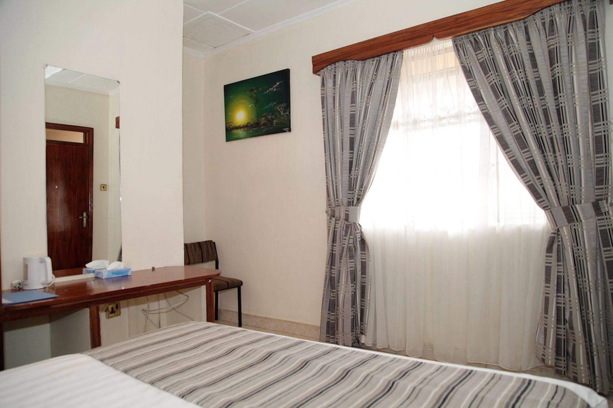 Magnolia Pine Bed & Breakfast Nairobi Dış mekan fotoğraf